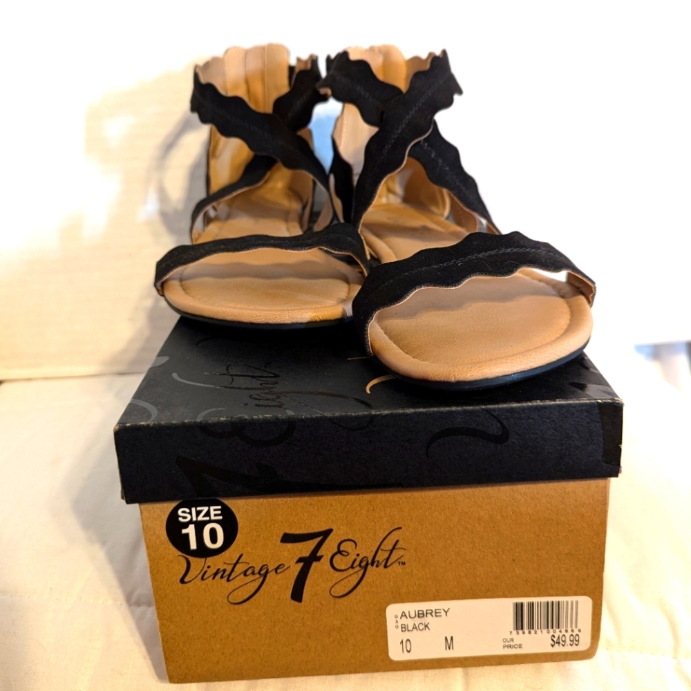 Vintage 7 Eight Aubrey Black Sandals Size 10 Brand New